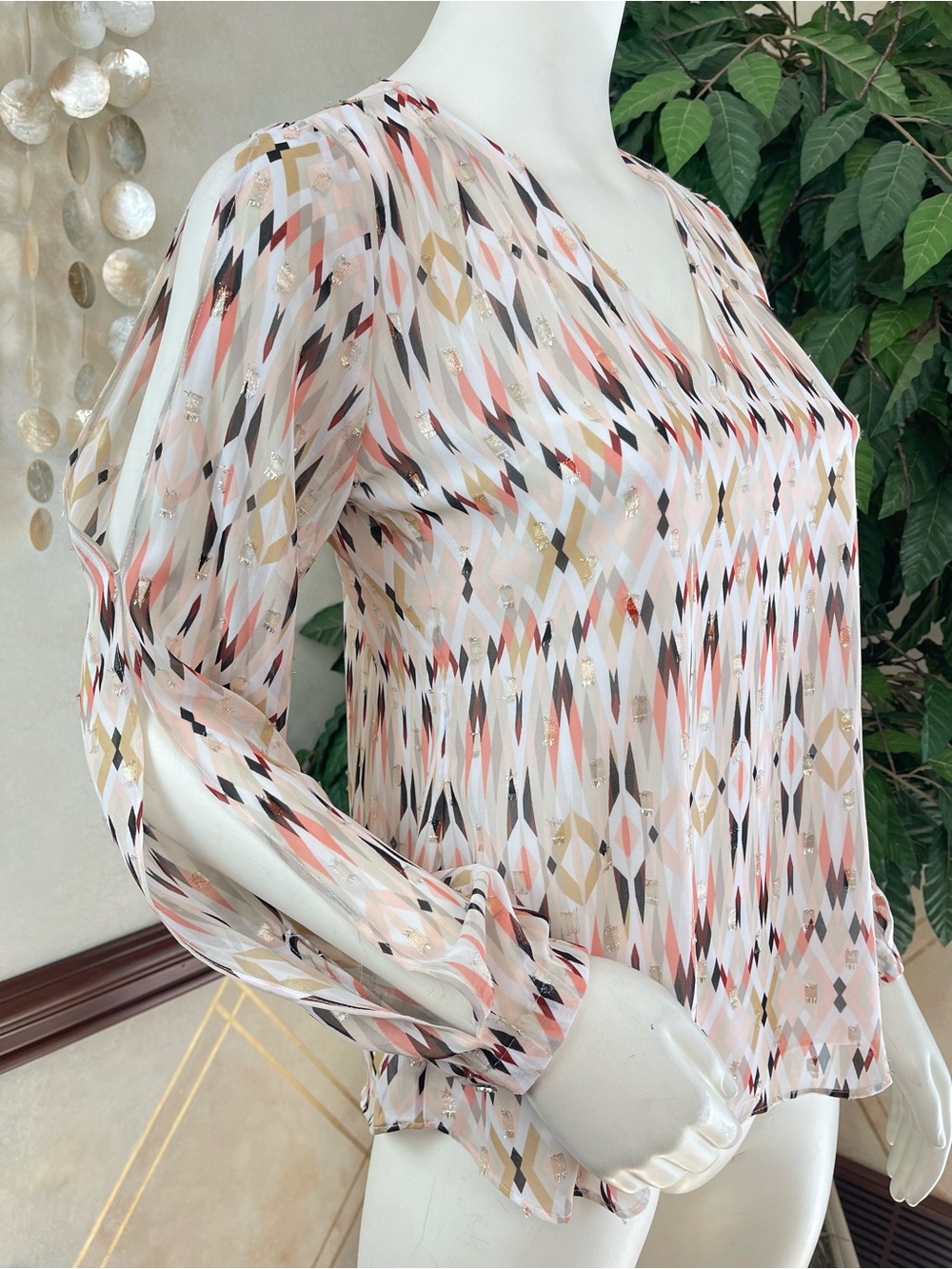 WHBM DIAMOND METALLIC ACCENT SPLIT SLEEVE V-NECK BLOUSE